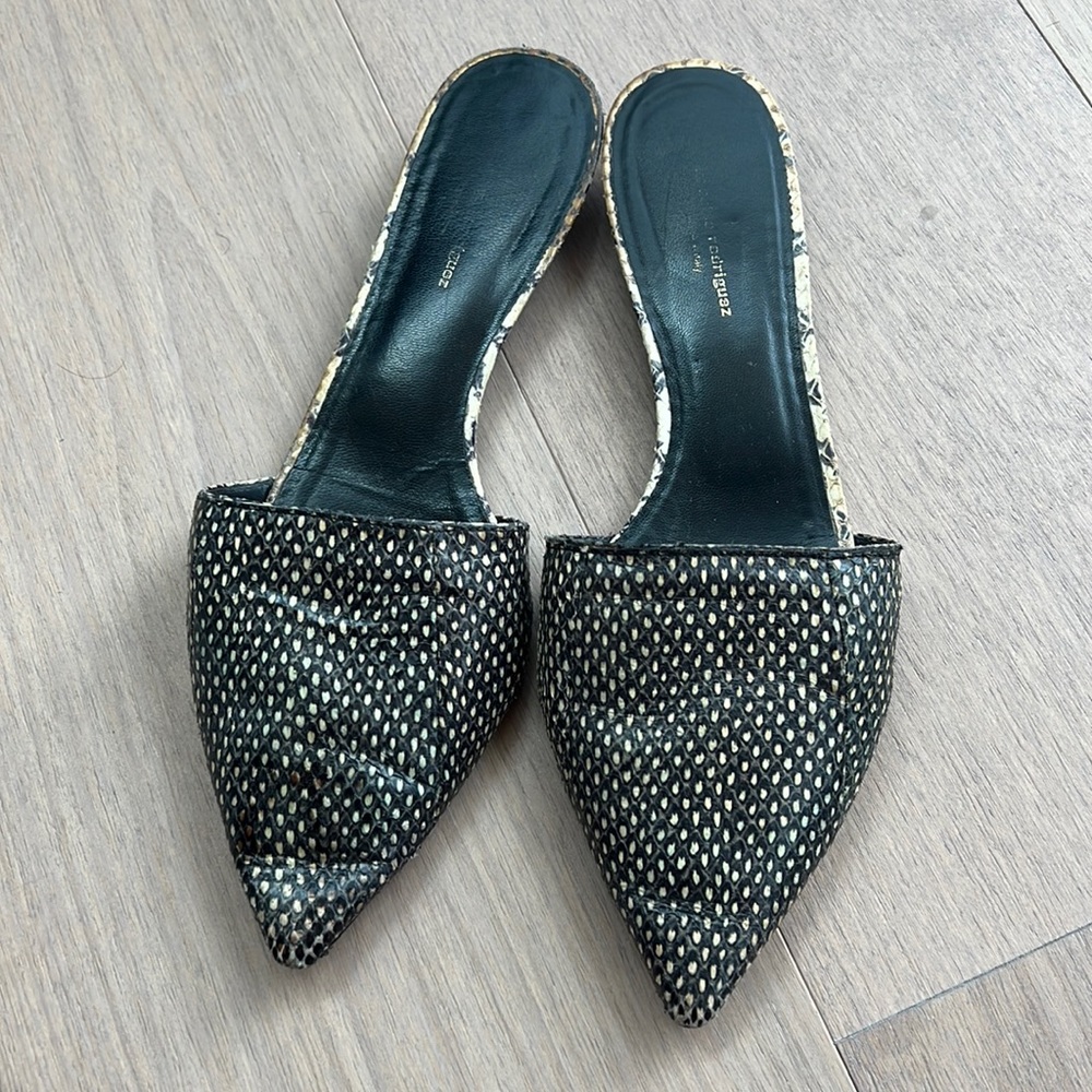 Narsico Rodriguez flats